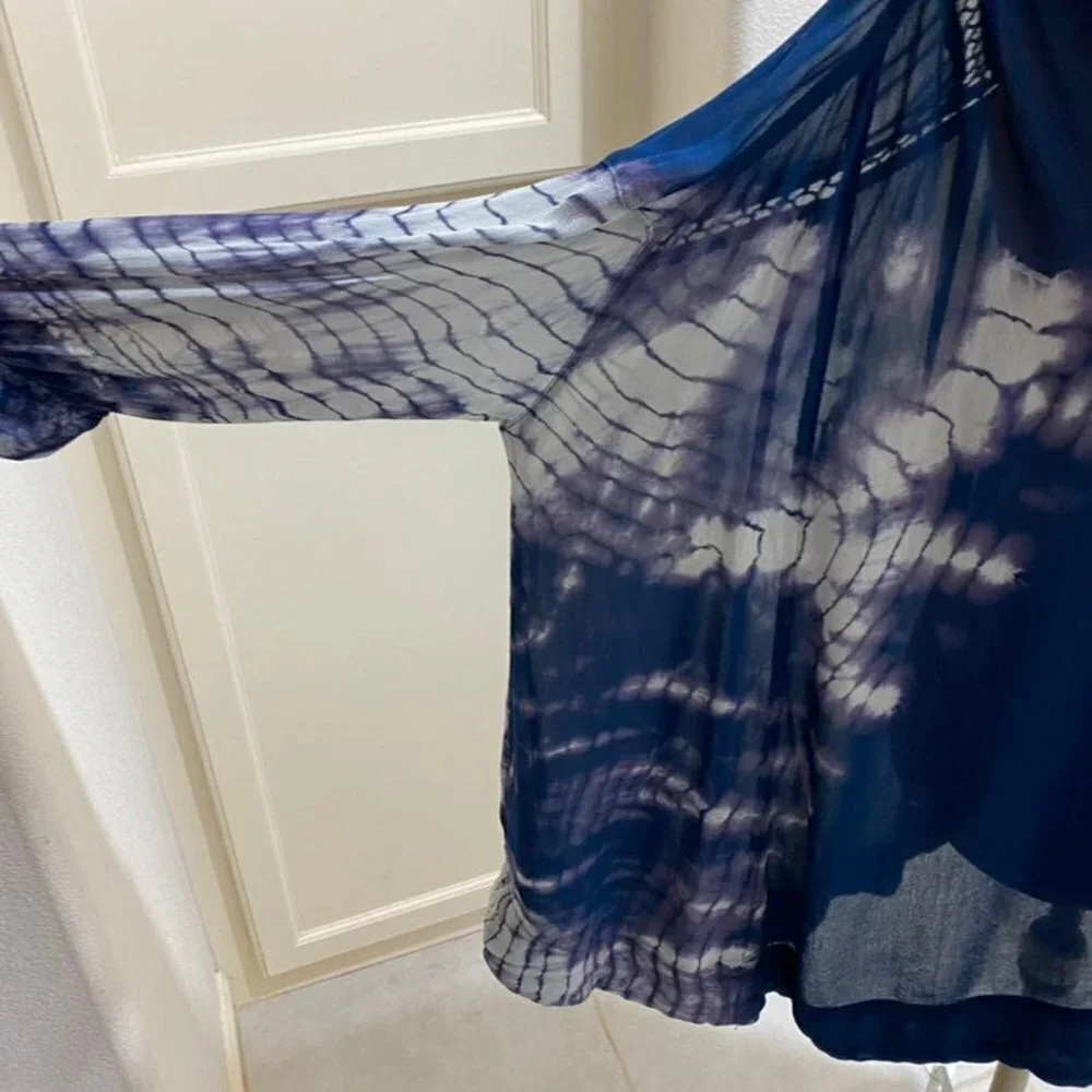 FREE PEOPLE TIE DIE TOP SMALL (OVERSIZED)